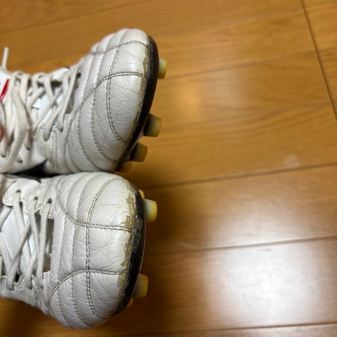 明後日までMizuno Morelia NEO III 　美品　25.5