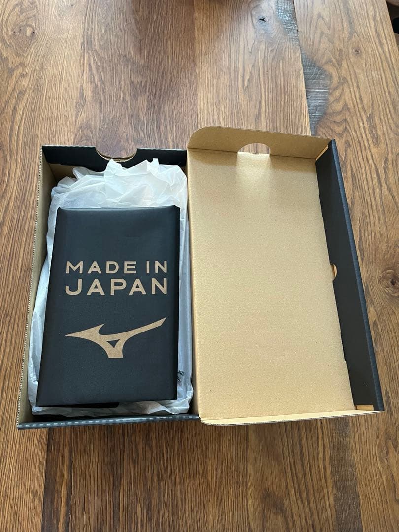 Mizuno モレリアネオ4β 24.5cm 限定色