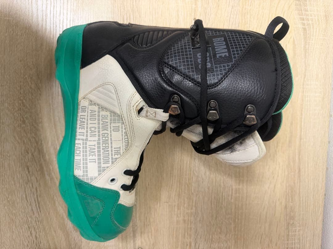 ROME SDS スノーボードブーツ 27cm ブラック 紐タイプ 中古