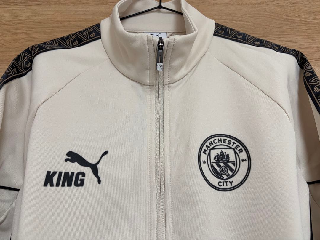 マンチェスター・シティ　プレマッチ　アンセムジャケット