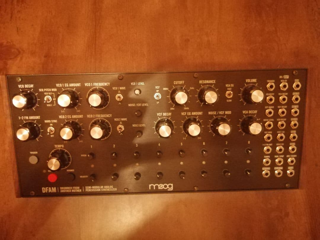 鍵盤楽器 moog dfam