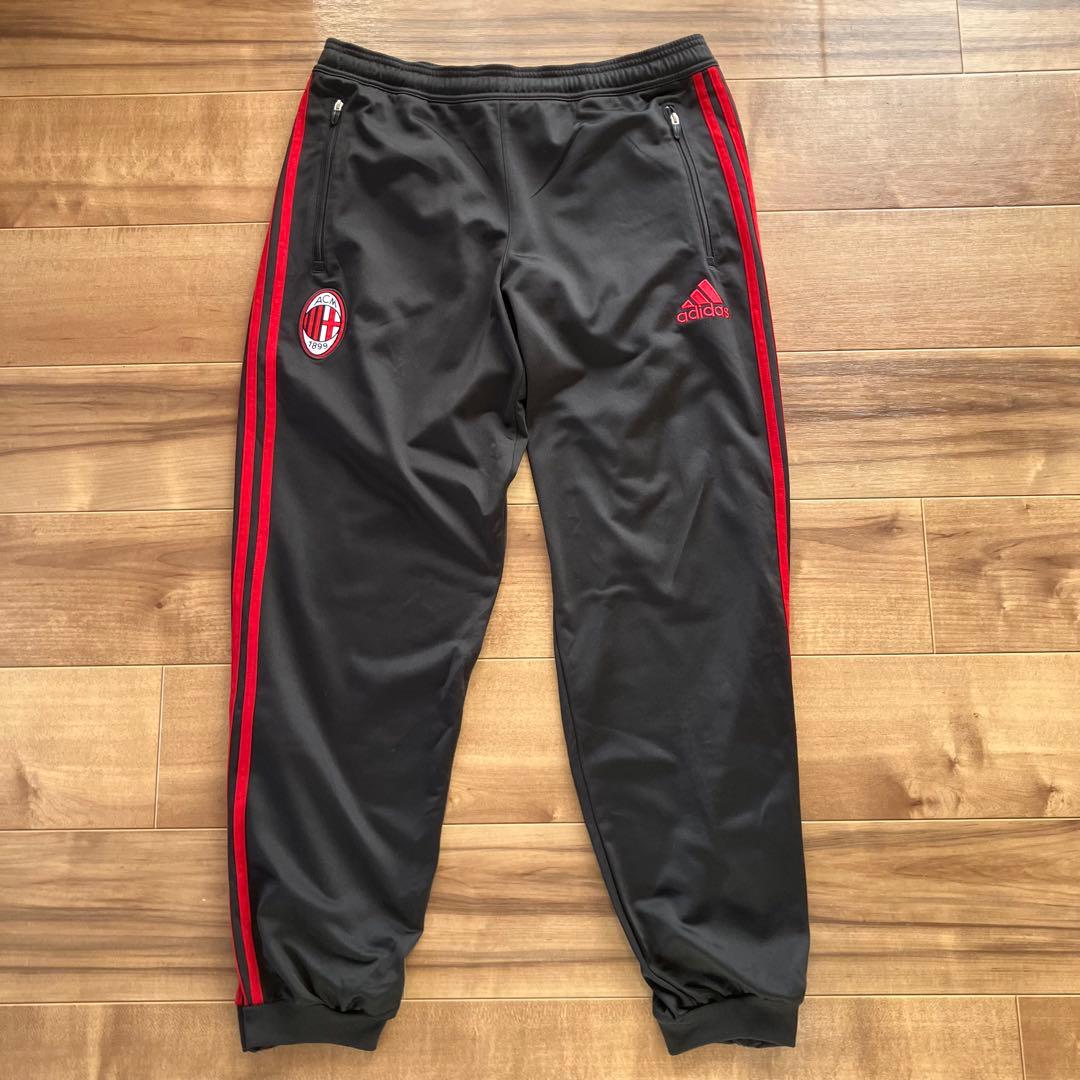 ACミラン　セリエＡ　adidas　セットアップ　サッカー　ジャージ　上下セット