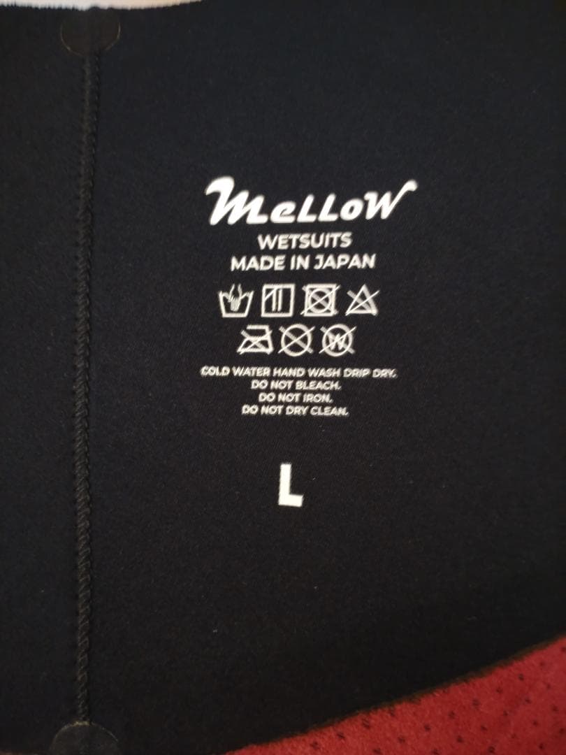 Mellow ウェットスーツ Lサイズ