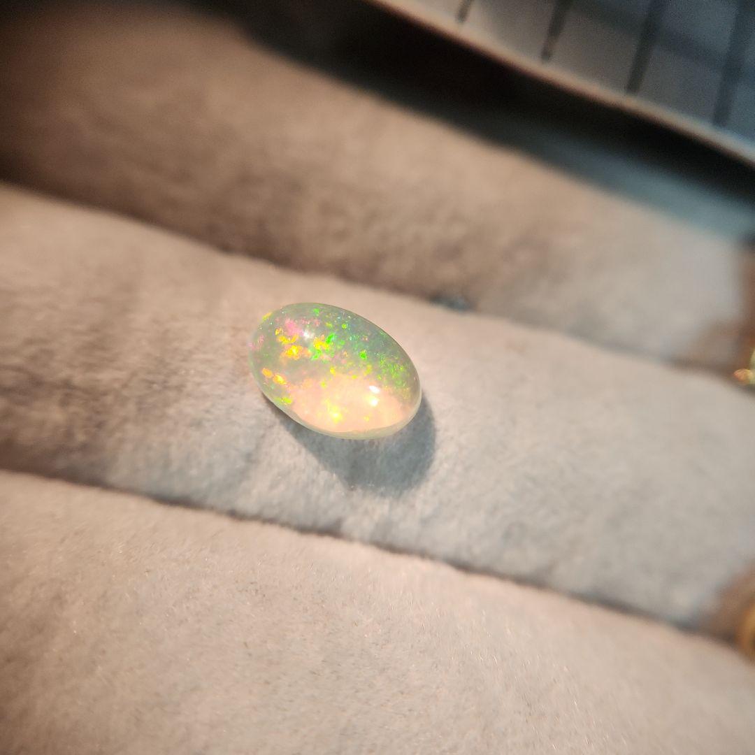 天然ファイアーオパール 1.365ct