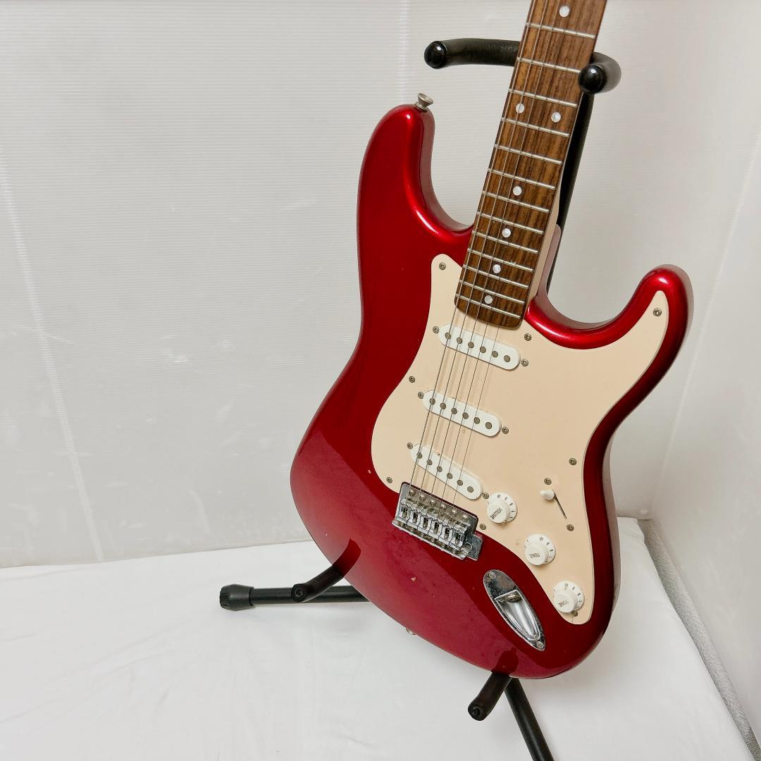 美品 Squier スクワイヤー ストラトキャスター Affinity 赤