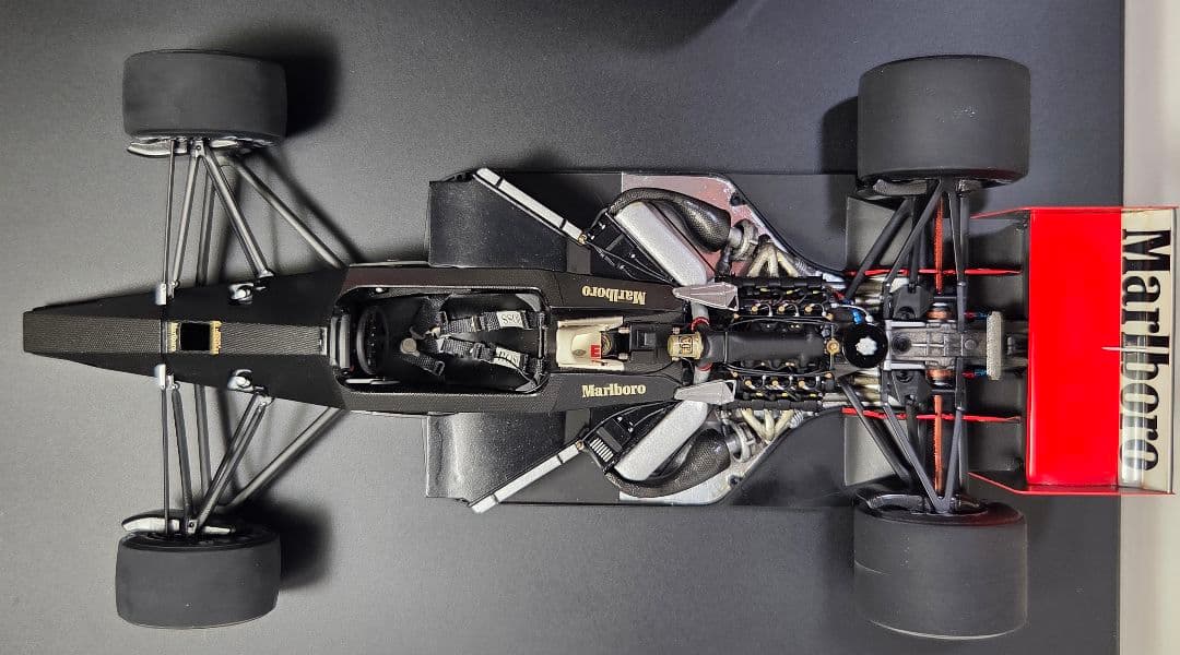 1/20 マクラーレン MP4/4 日本GP仕様 A.セナ　完成品