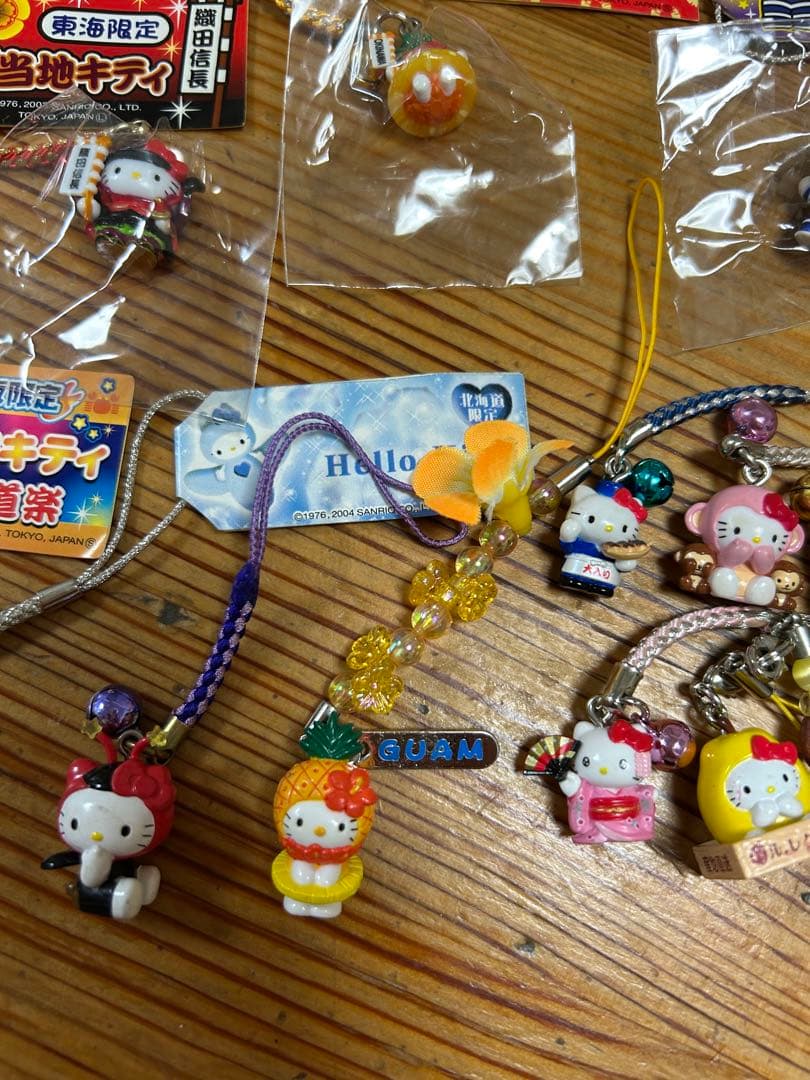 ハローキティ ご当地ストラップ セット　グアム　サイパン　キティ　他