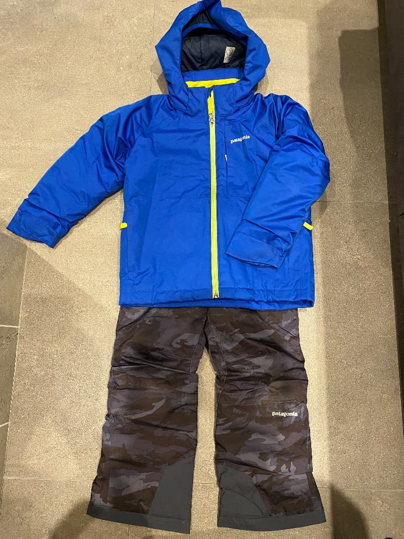 patagonia 子ども用スキーウェアセットXS