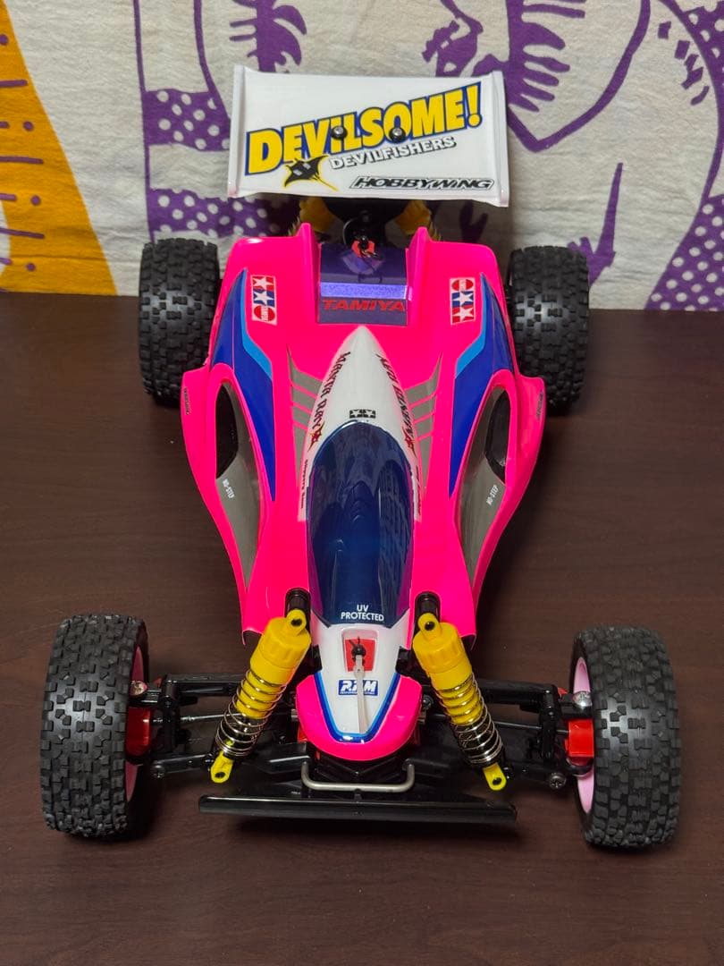 タミヤ4WDレーシングバギー マンタレイ2018オリジナル メカ・OP多数装着車