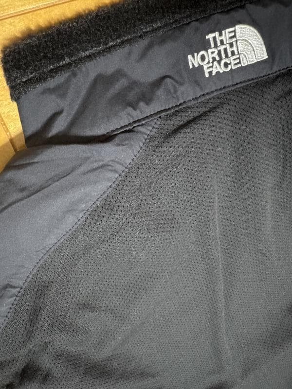 ノースフェイス フリーラン リバーシブルベスト