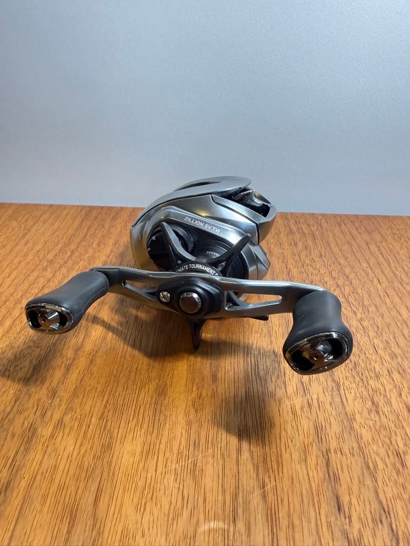 ダイワ　ZILLION SV TW 1000H ベイトリール　未使用品