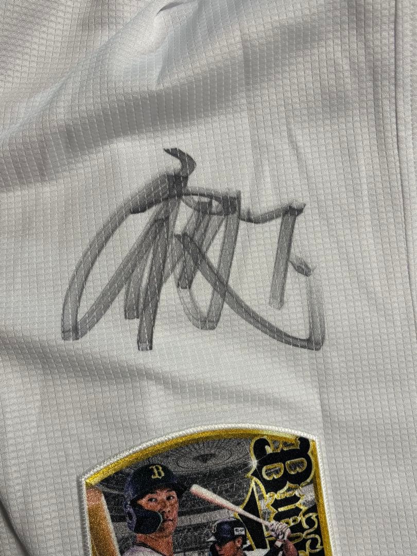 西川龍馬　1000試合出場　1000試合安打達成記念ユニフォーム