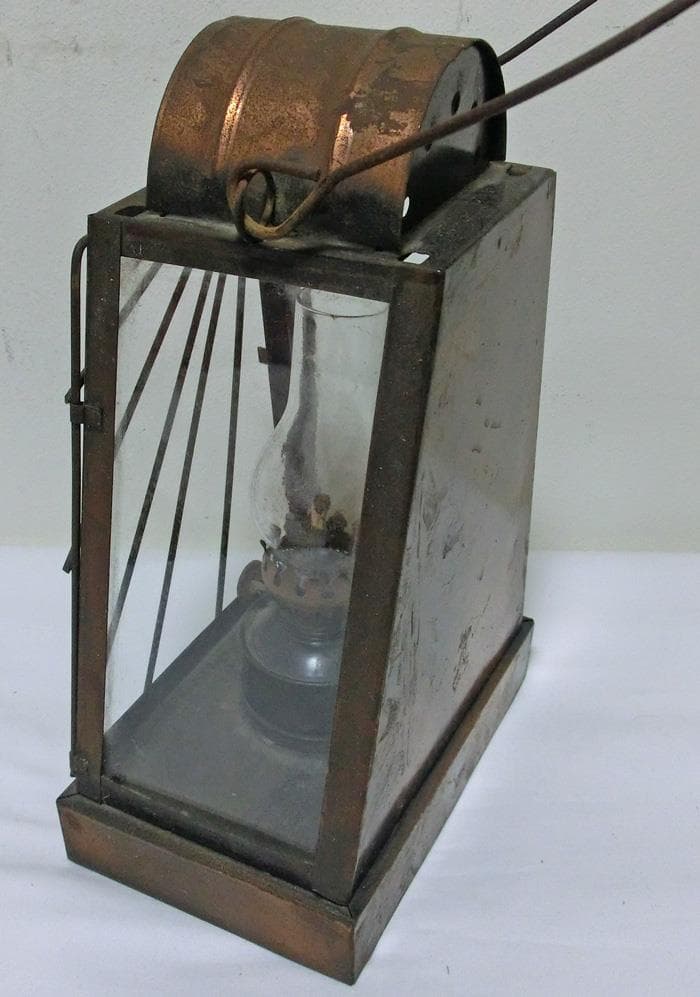 ☆アルコールランプ☆オイル☆ランタン☆鉄製☆側面硝子☆香港製☆