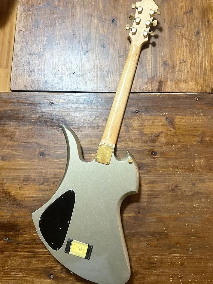 Target MGT-85CX モッキンバード hide シルバー　ジャンク