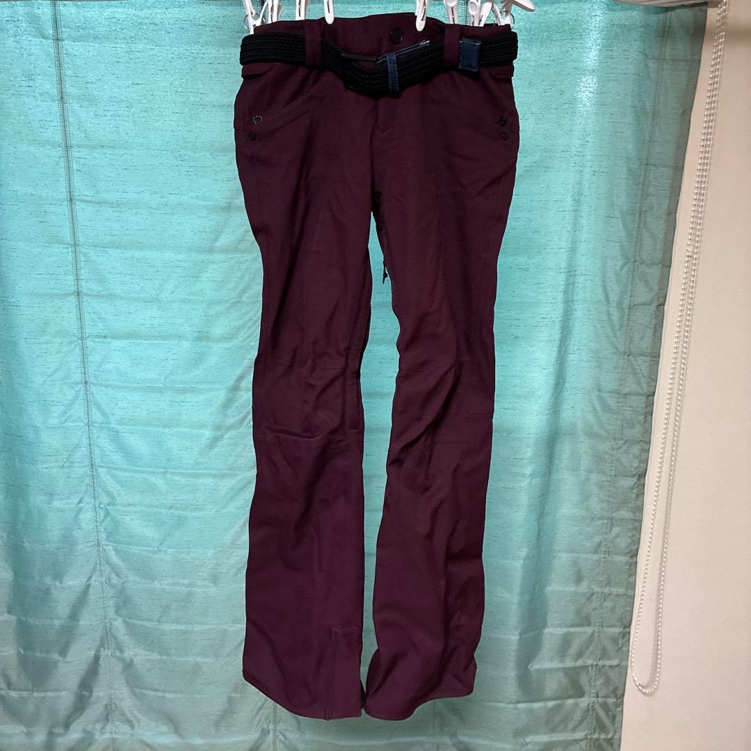 VOLCOM スノーボードウェアセット（女性用）