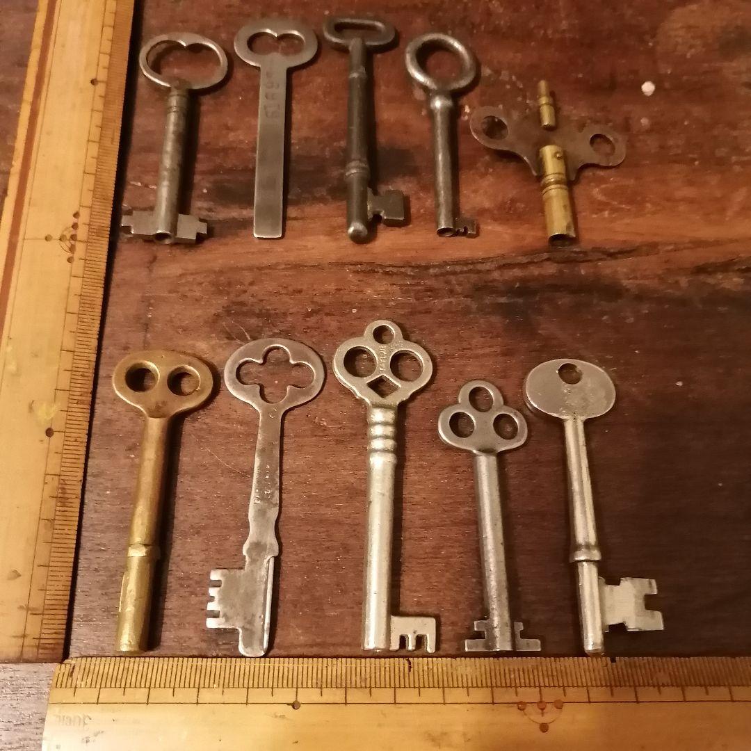 アメリカ製アンティーク キー30本&キーリング&キータグ☆ スケルトン バレル鍵