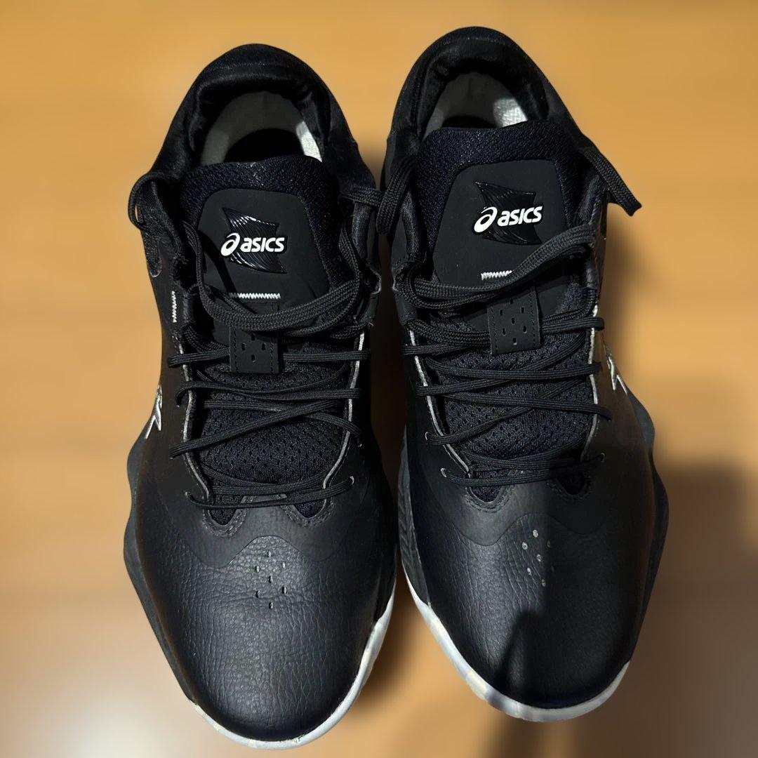 asics バスケットシューズ ブラック