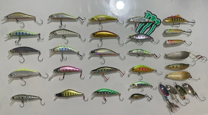 渓流ルアー　　まとめ売り　ルアーセット