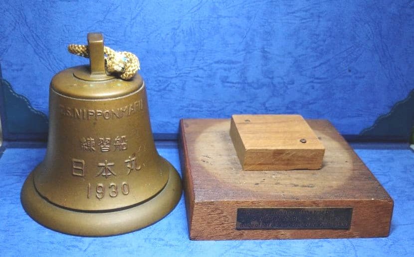 日本丸ミニチュア号鐘と帆船写真16枚