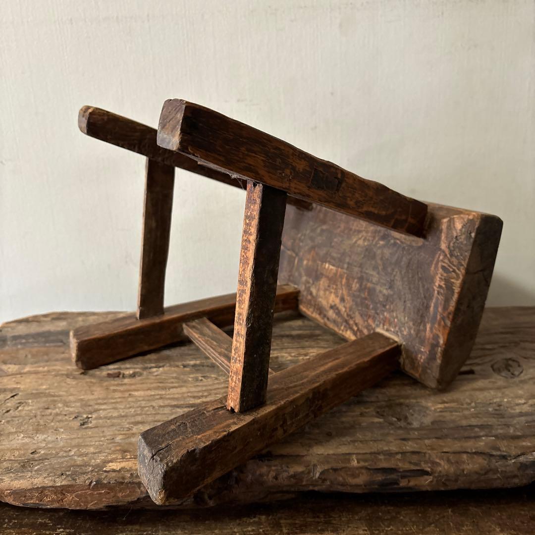 朝鮮　李朝　中国　その2 木製小さな踏み台　肘掛　花台　スツール　古民具　骨董