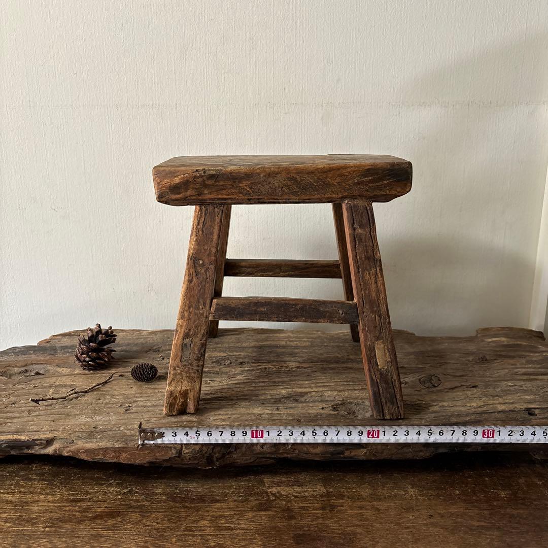朝鮮　李朝　中国　その2 木製小さな踏み台　肘掛　花台　スツール　古民具　骨董