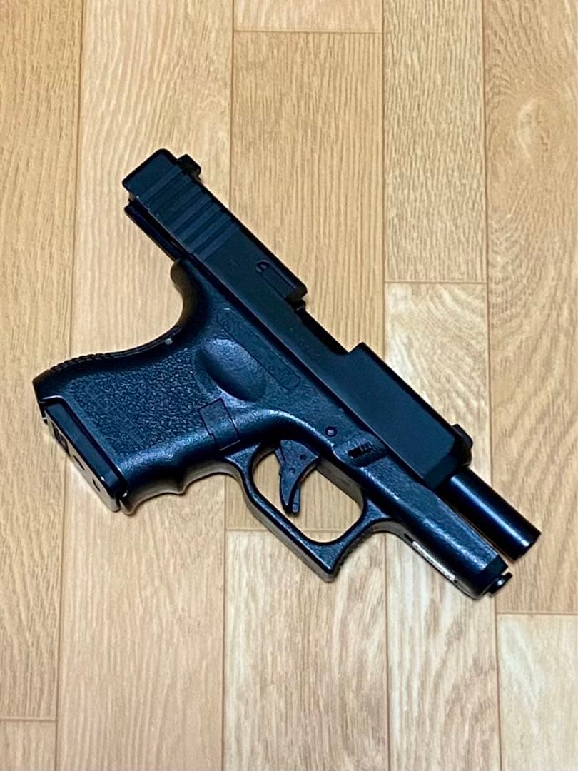 美品M4 / M16系 ハンドガン用マガジンポーチ付 ★東京マルイ グロック26