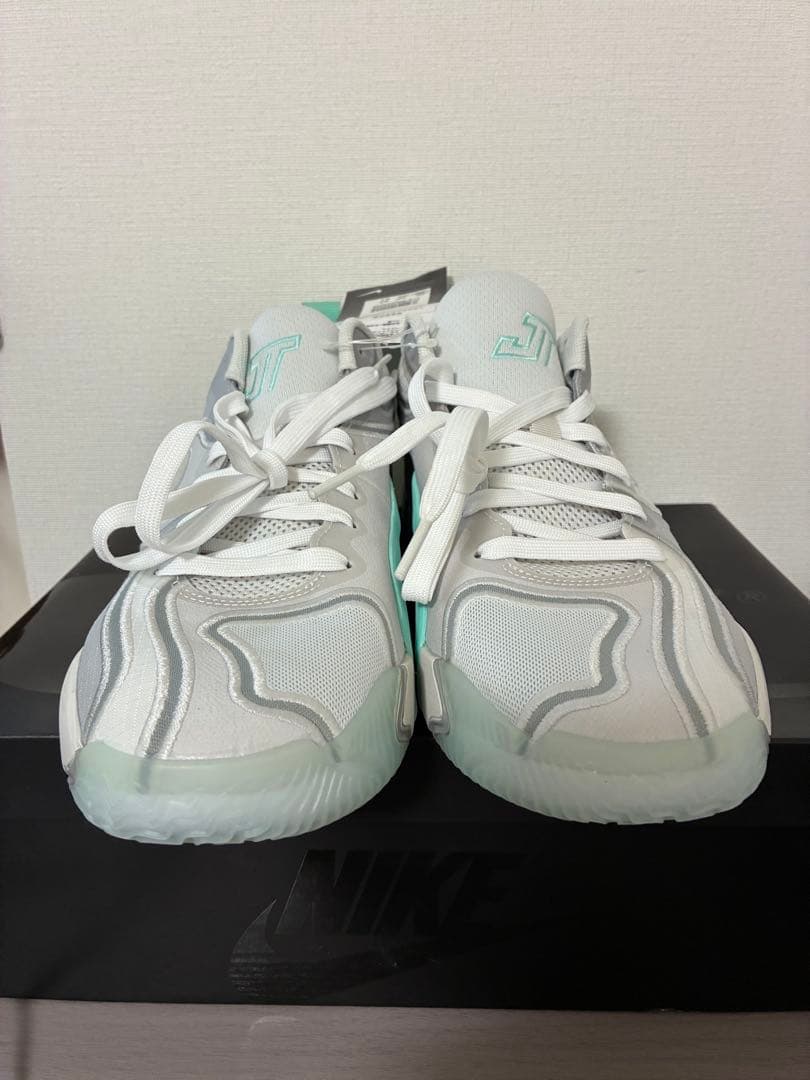 NIKE テイタム3 FP 新品　バッシュ