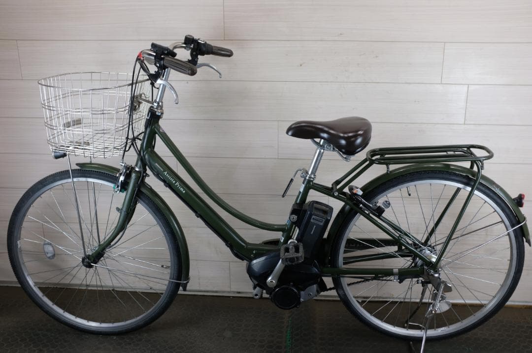 ブリヂストン製　Prima　26インチ3段　8.7Ah（4点灯）充電器あり