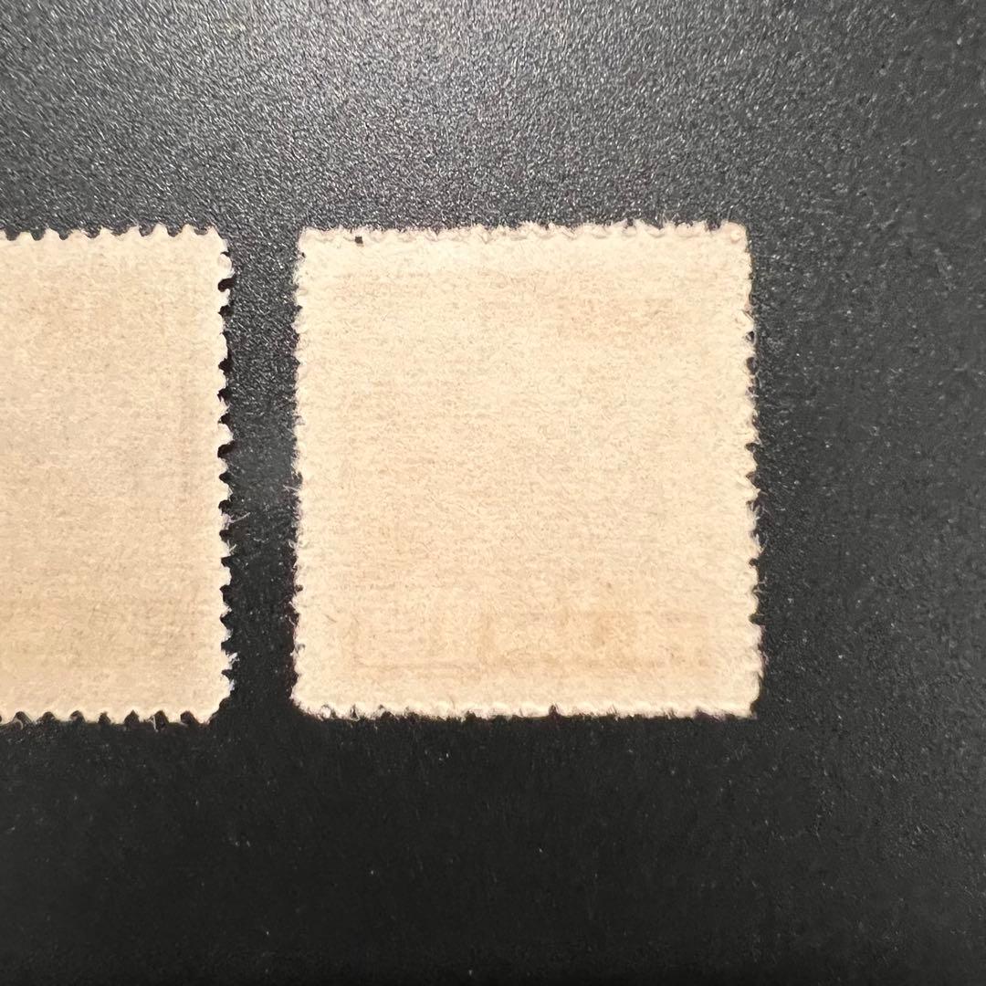 【未使用】中国切手 天安門図第5版 1万円+2万円セット