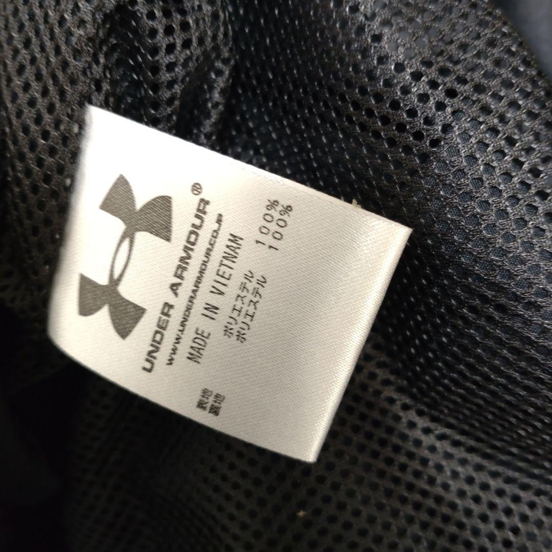 新品同様アンダーアーマーUNDER ARMOUR ジャージセットアップＳＭ