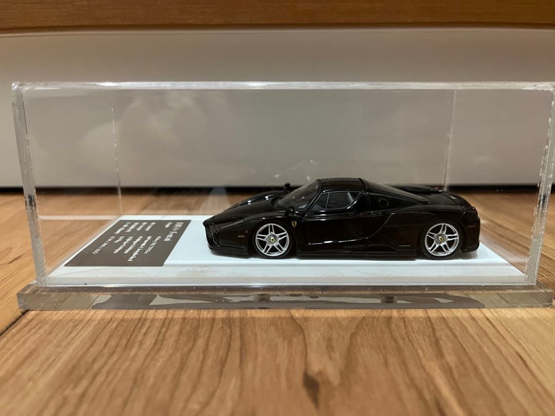 Davis&Giovanni エンツォ　フェラーリ　1/43 ブラック