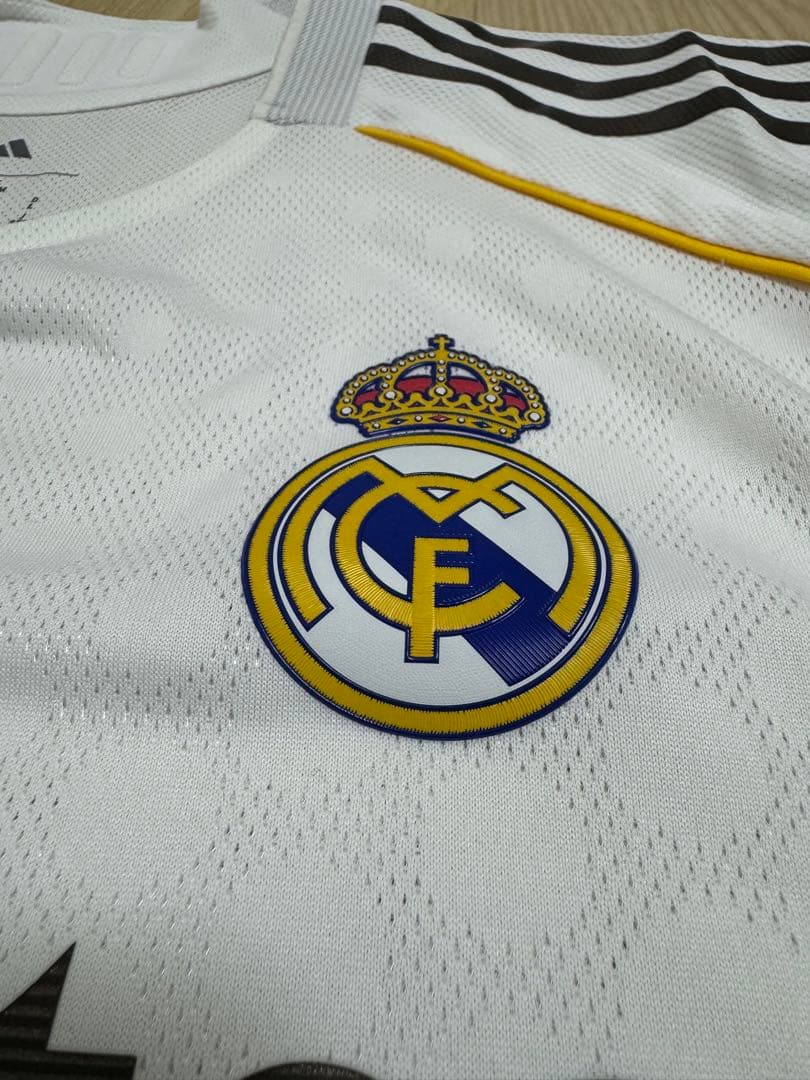 レアルマドリード ベリンガム オーセンティック L ベルナベウ購入