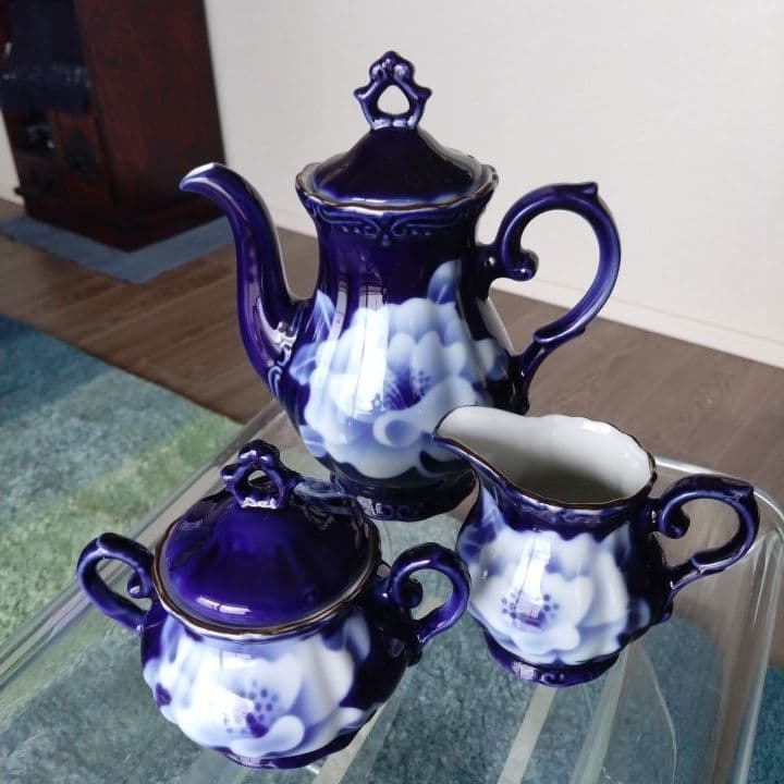 昭和レトロ⭐︎瑠璃色花模様のティーセット5点⭐︎新品未使用⭐︎手描きビンテージ