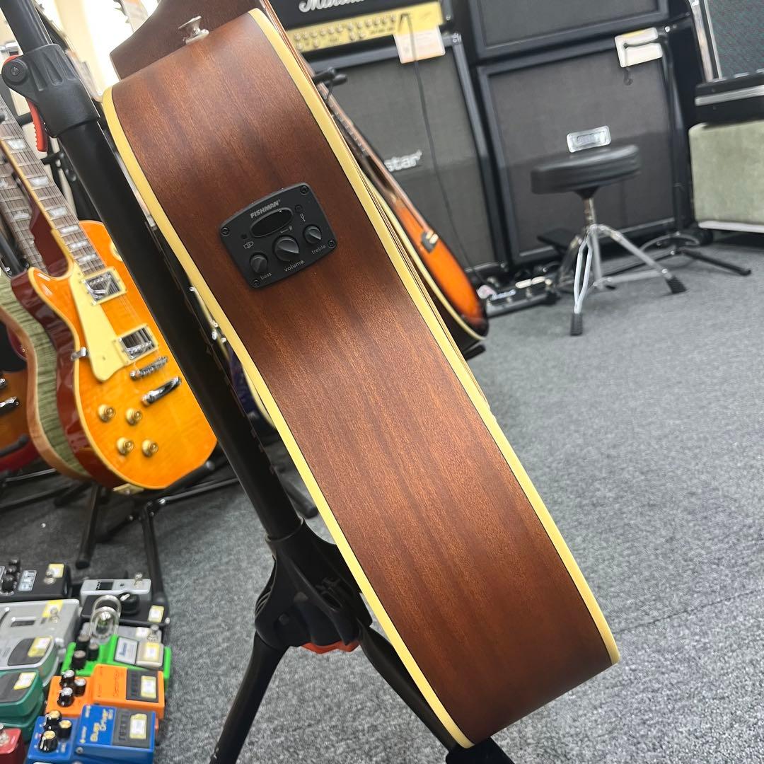 【11538】Fender Malibu Player エレアコグリーン