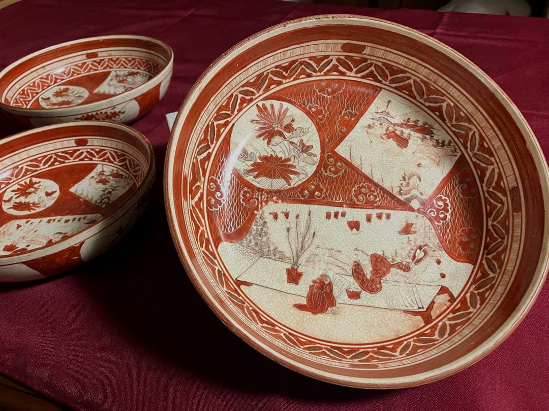 時代物 九谷 金彩赤絵人物 大・中・小鉢 セット