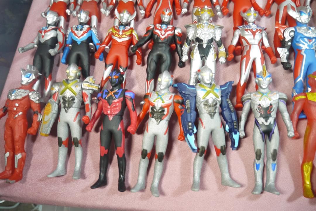 ウルトラヒーローシリーズ500　ウルトラ怪獣シリーズ500　ソフビ　101体