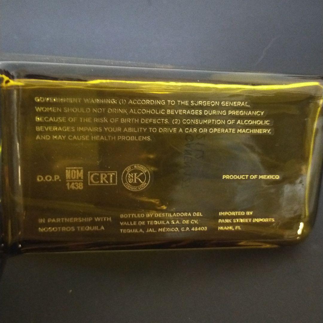 テスラ　テキーラ　空ボトルのみ tesla tequila 観賞用