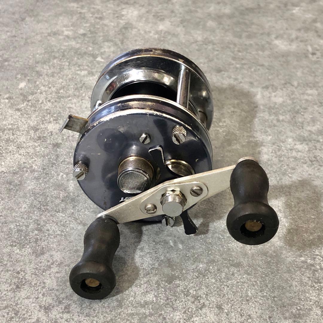 ABU アンバサダー 5500C ベイトリール トップウォーター バス釣り