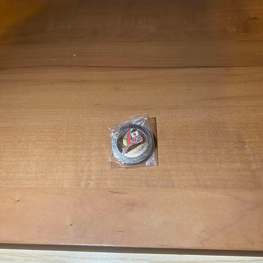 激レア商品!!! 新品未使用!!! 野球 2016 日本代表記念品 ピンバッジ