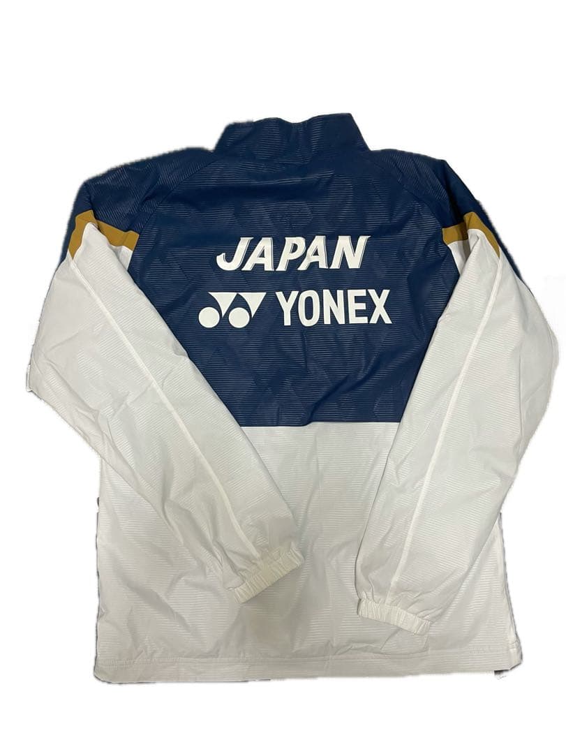 バドミントンウォームアップウェア