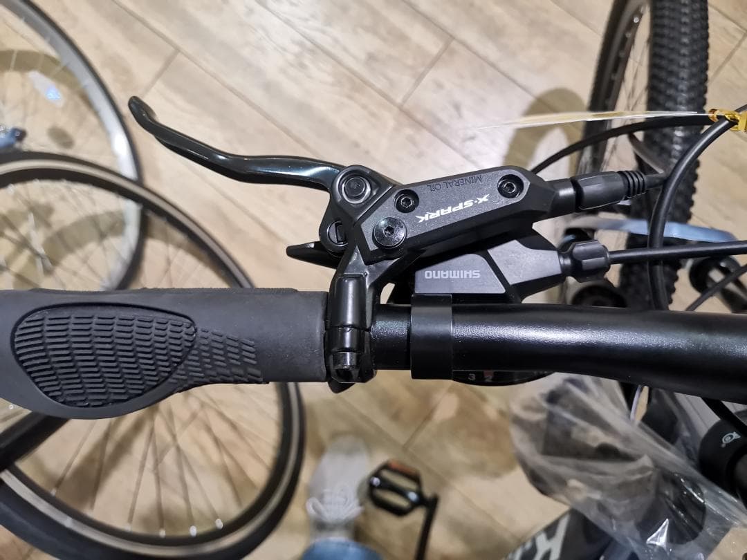 新品高品質CSLR26 マウンテンバイク アルミ製 油圧式ディスクブレーキ24