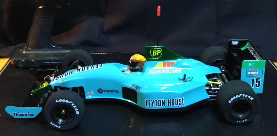 未走行：タミヤF104Wシャーシ・レイトンハウスCG901ボディ・オマケ付