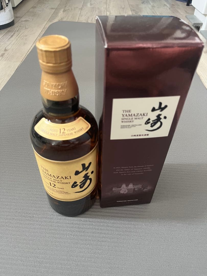 山崎 12年 ウイスキー 700ml 箱付き