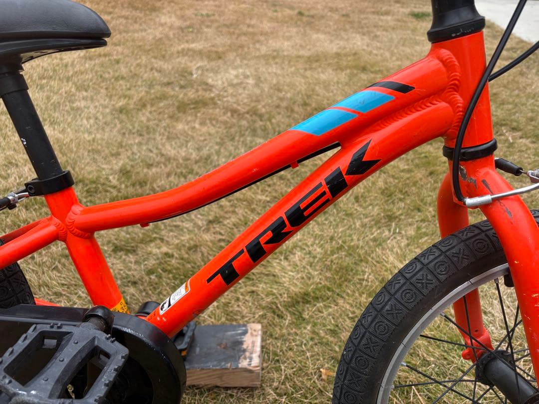 トレックTREK 16インチ キッズ自転車 オレンジ