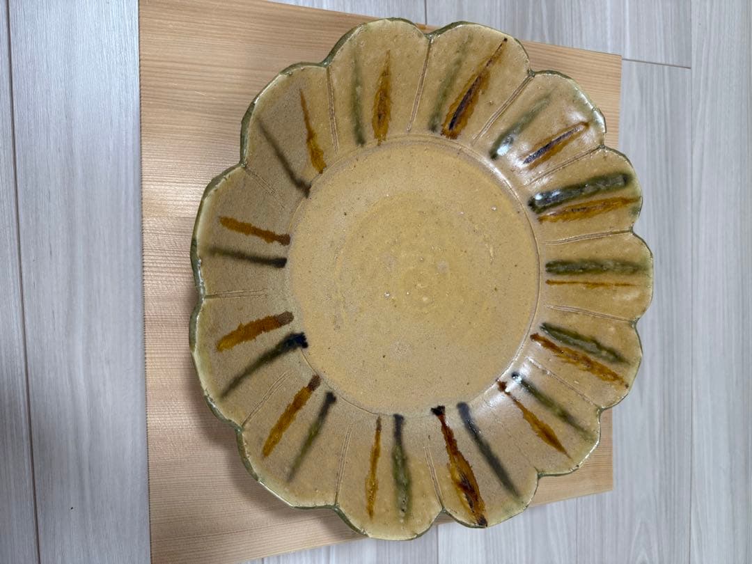 作家:有元容子　作品　計6点