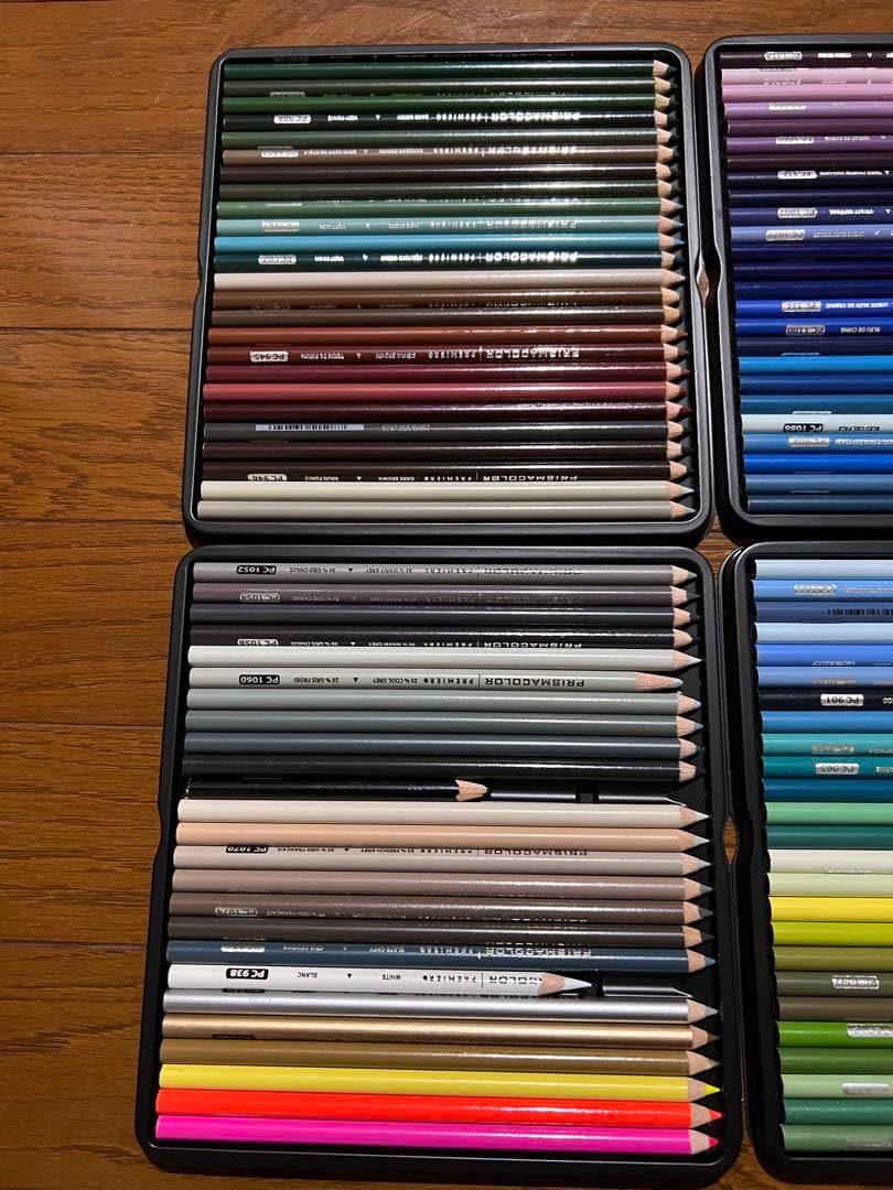 Prismacolor Premier 色鉛筆 150本セット