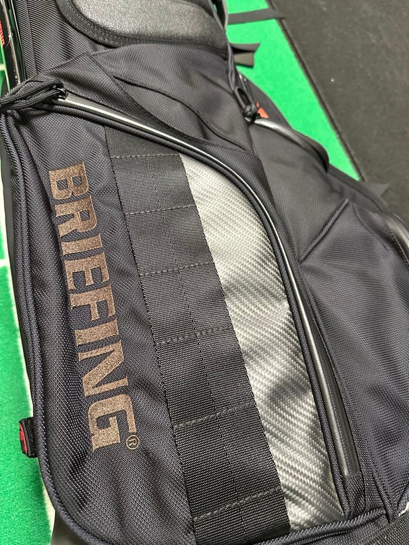 BRIEFINGスタンド式キャディバッグゴルフ CR-4 #01 限定モデル