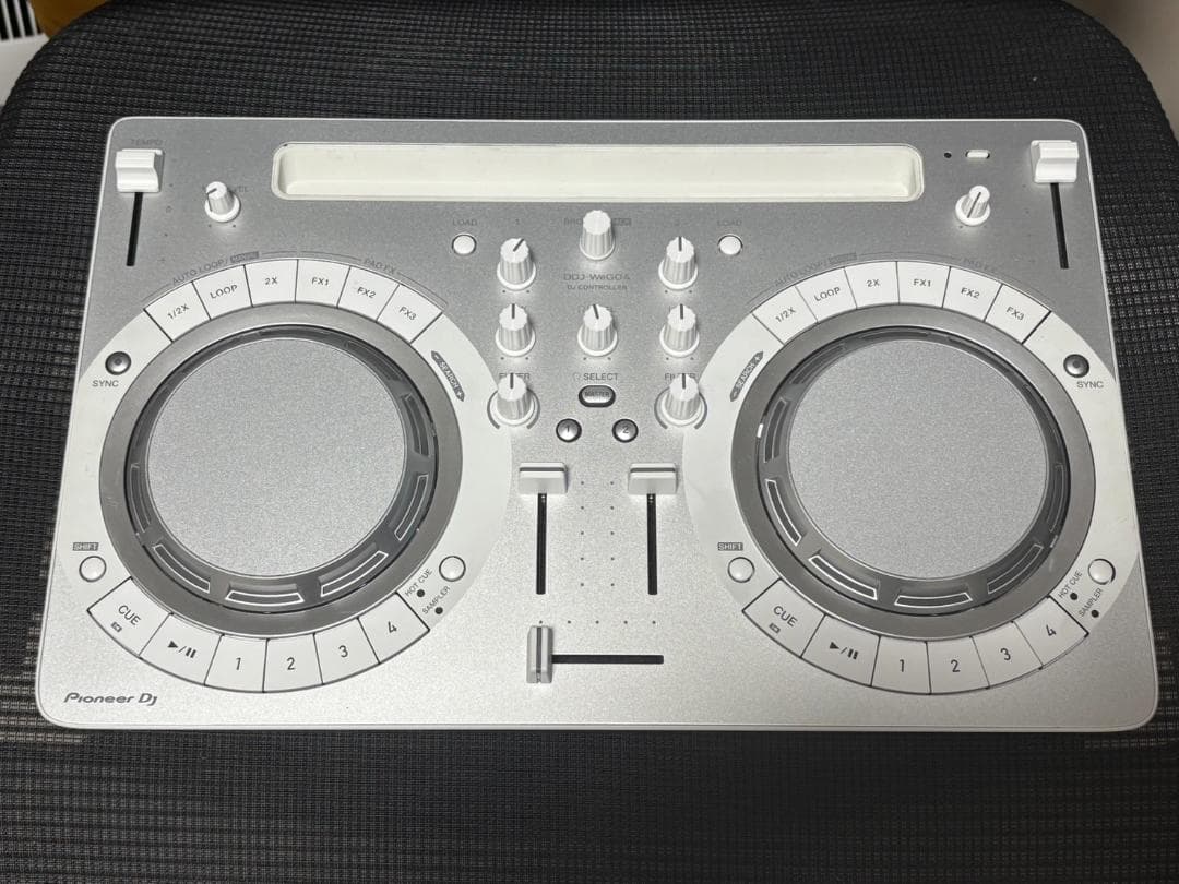 Pioneer DJコントローラー DDJ-WEGO4-W パイオニア
