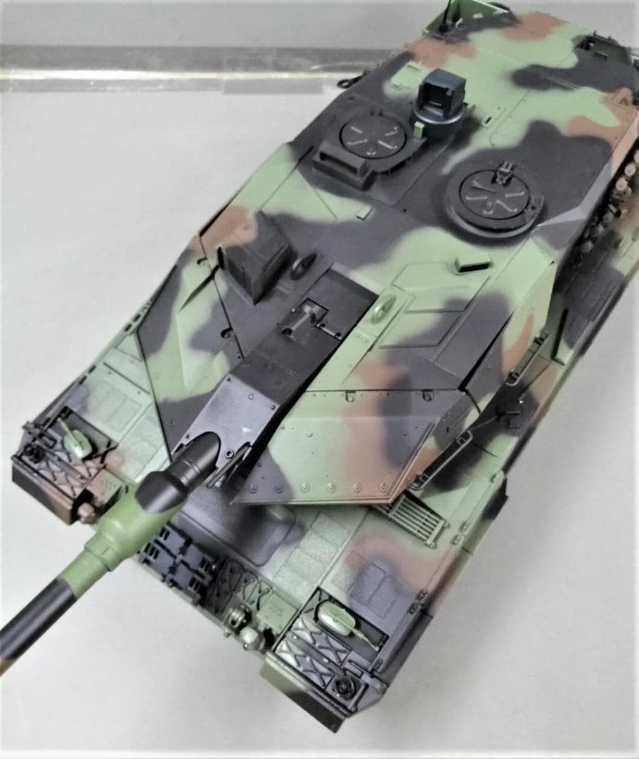 1/16サイズ戦車ラジコン　ドイツレオパルド　ヘンロン3889-1基板7.0新型