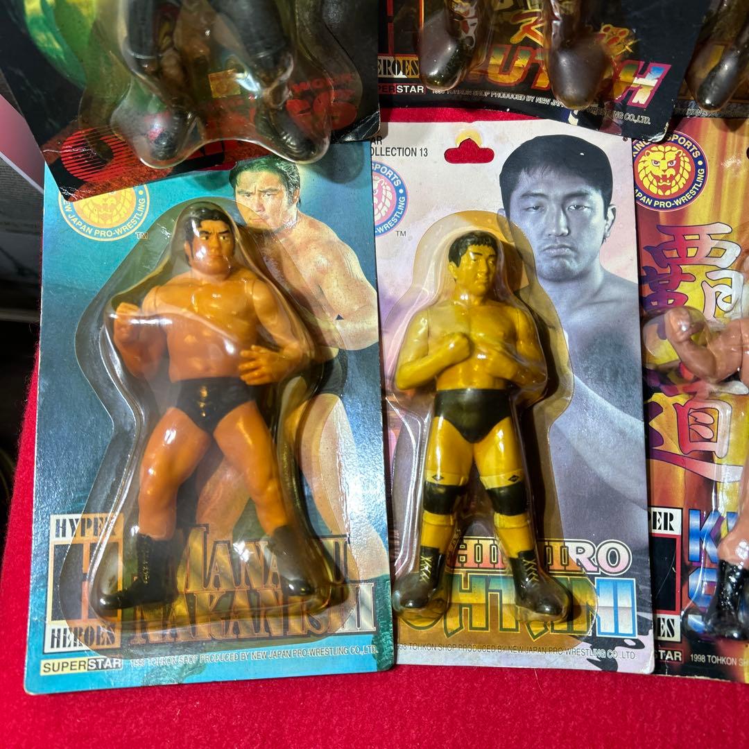 新日本プロレス　フィギュア　蝶野　武藤　長州　天山　ポスカ　チケット　まとめ